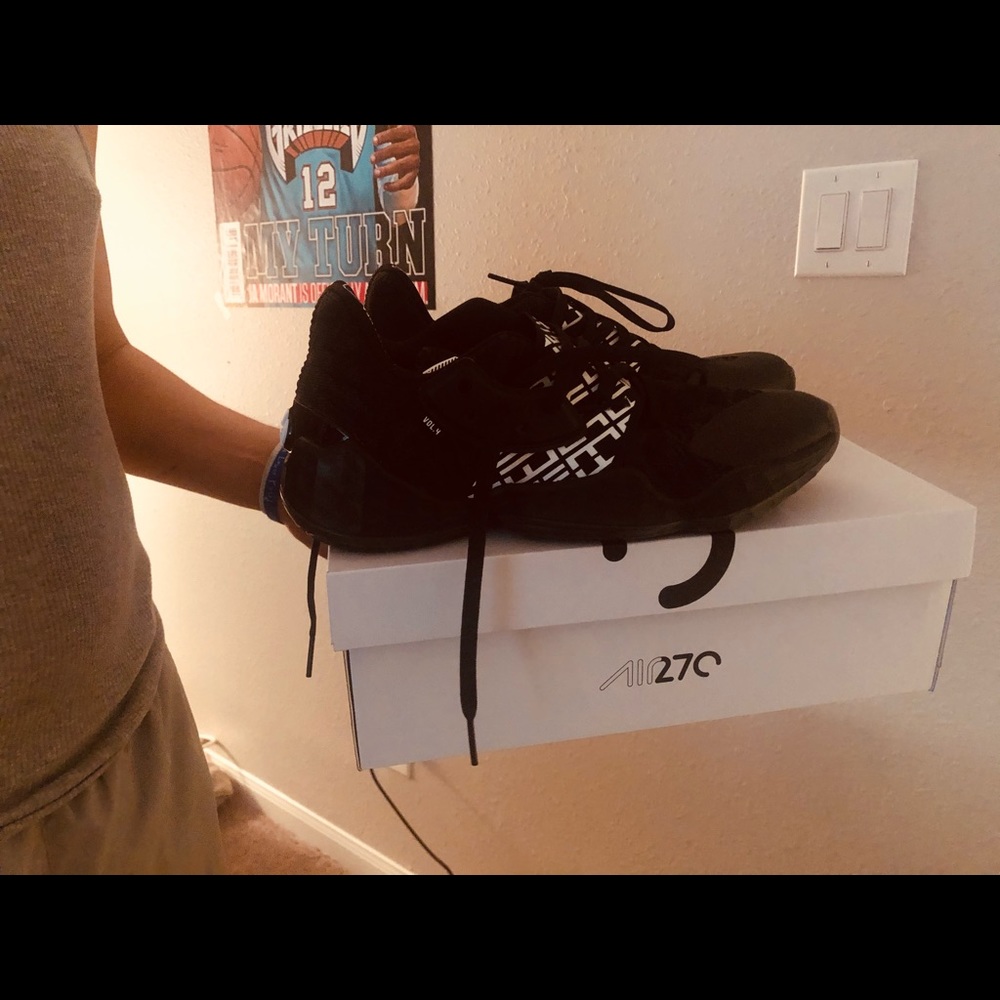 Adidas Men’s Basketball Shoes
